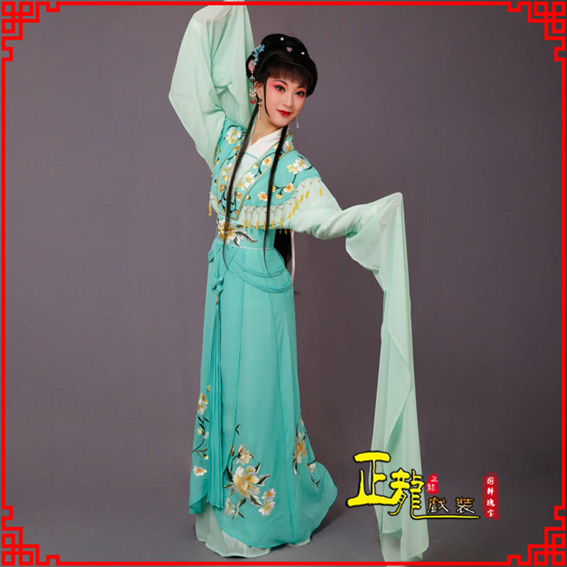 叶城青衣水袖戏服演出服 云肩花旦衣