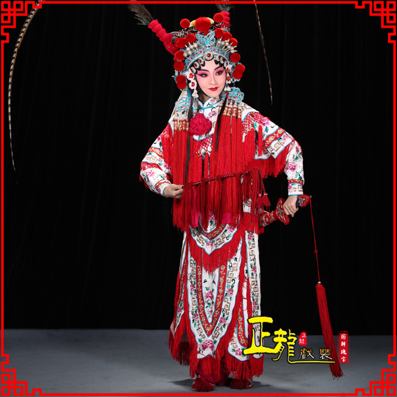 叶城刀马旦改容战父 软绉镶边女改良靠